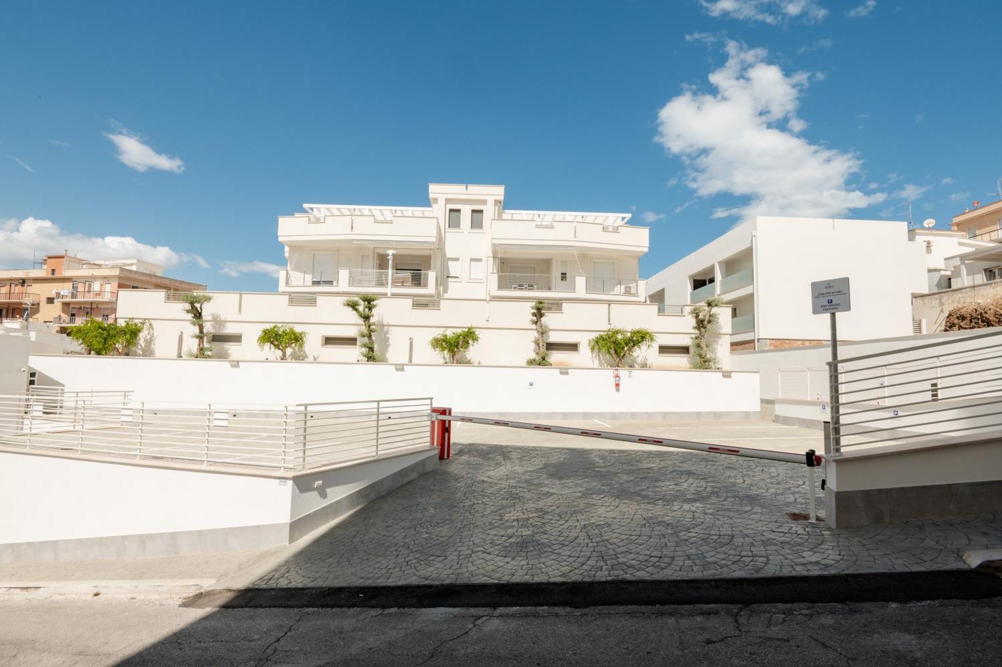 Agora Vieste Rooms & Apartments エクステリア 写真